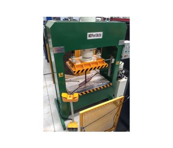 Machtech HMP 150 Hydraulic Moulding Press
